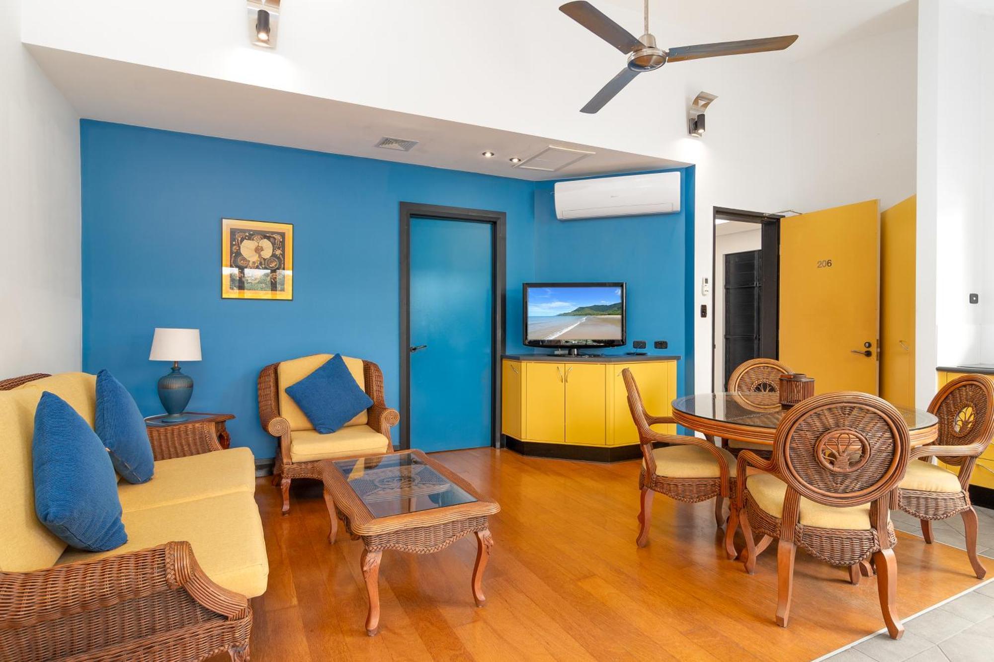 Dreamcatcher Beach-Side Apartments Port Douglas Dış mekan fotoğraf